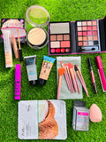 Makeup Lover’s Essential Pack – Every beauty essential in one deal.