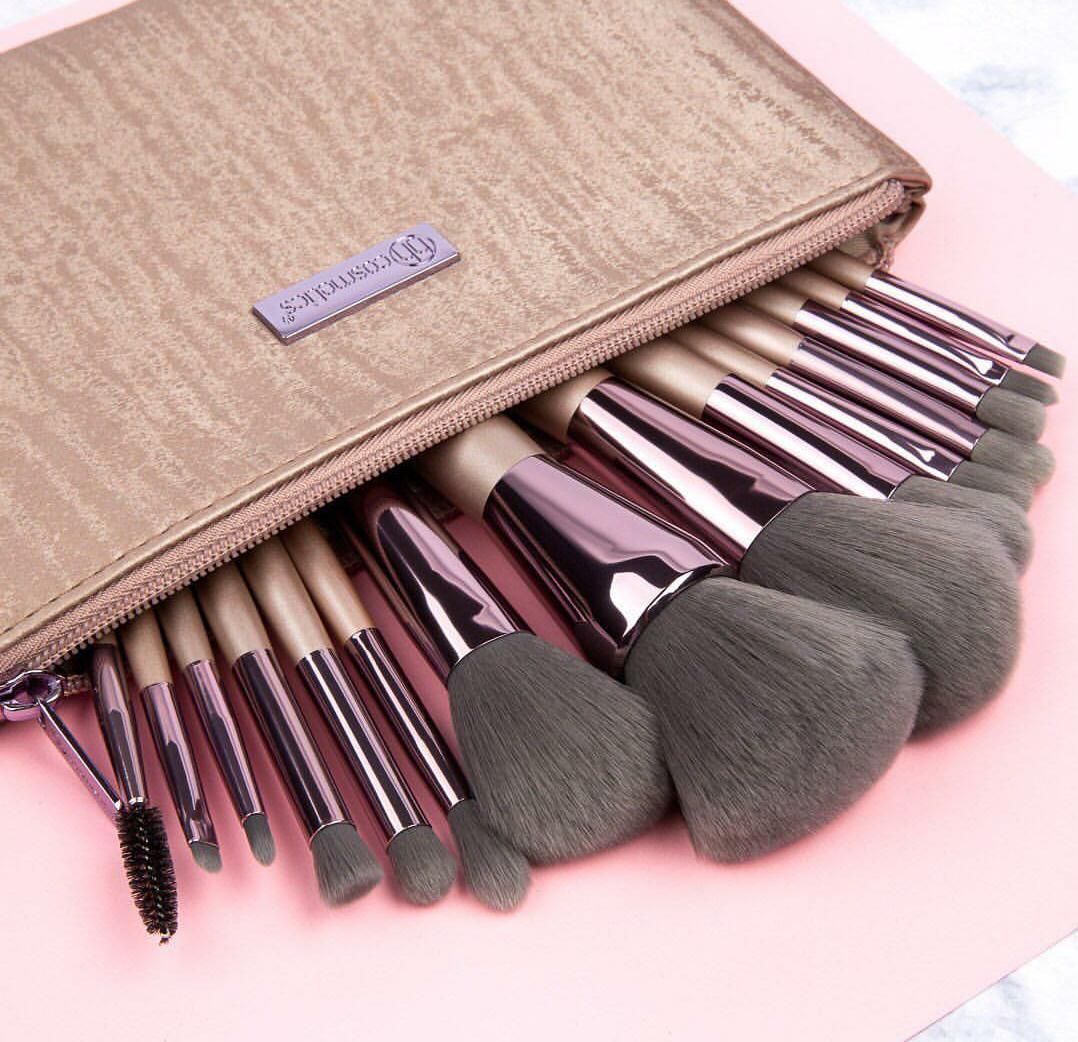 BH Cosmetics Lavish Elegance - 15 Piece Brush Set
