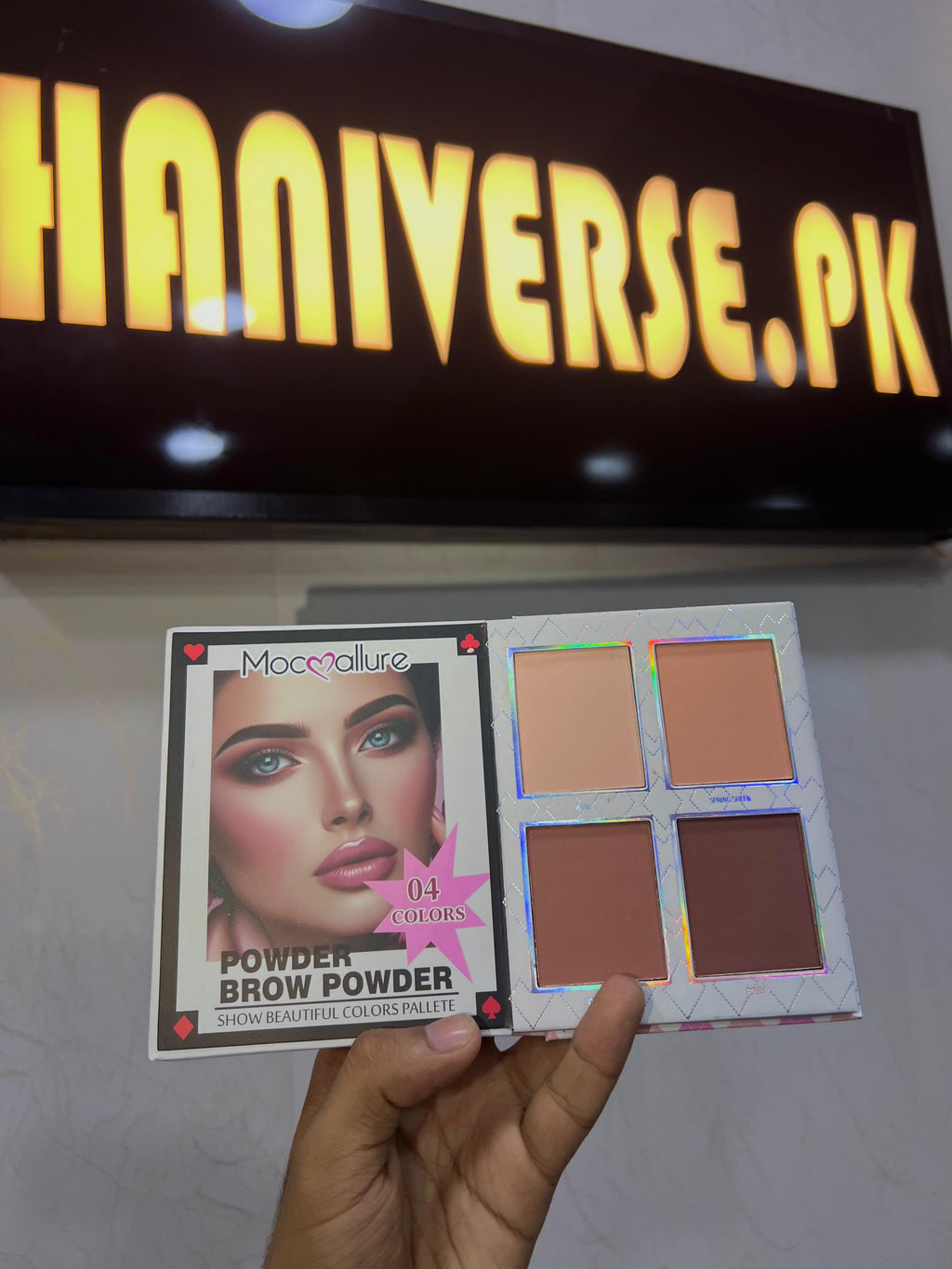 Mocallure 5 in 1 Makeup Book Pallet