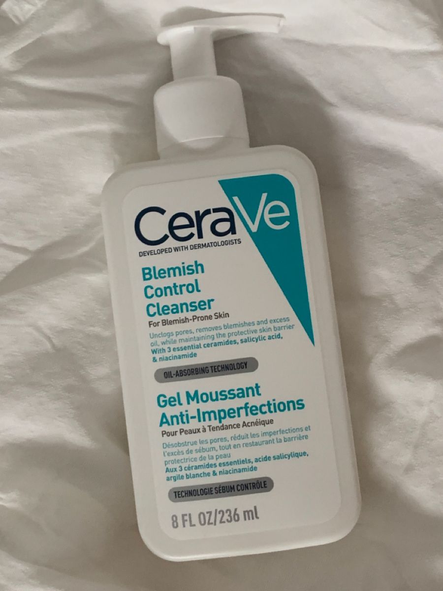 CeraVe Blemish Control Cleanser 236ml