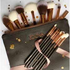 Zoeva 15 Piece Makeup Brushes With Pouch top quality